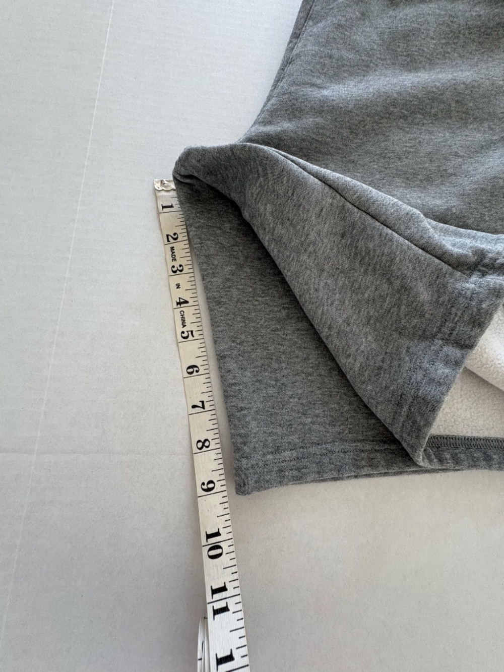 PUMA Men's Heather Athletic Fleece Short - Size M. - Picture 11 of 11